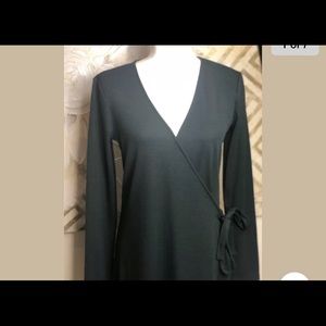 Women’s classic Wrap dress H&M evergreen gorgeous